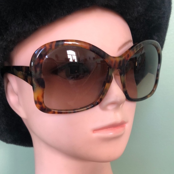 Prada tortoise shell sunglasses - Picture 1 of 8